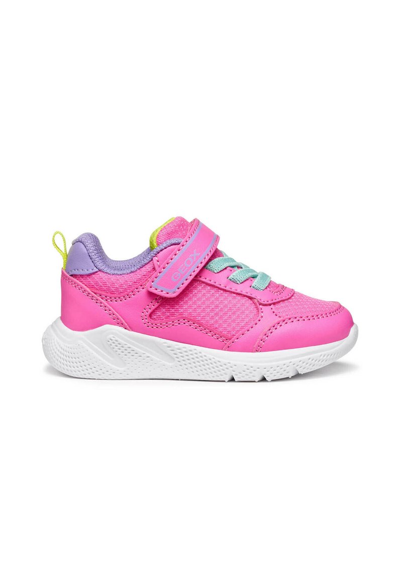 Sneaker sintetica rosa con inserti in mesh, colletto imbottito, cinturino in velcro e suola in gomma bianca. Presenta dettagli viola e verde neon.
