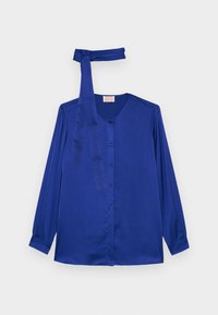 Unselected, bluette