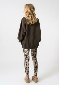 OH APRIL Melegítőfelső - deep brown