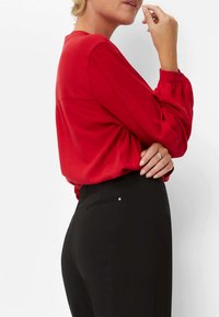 BRAX STYLE LILLYTH  - Stoffhose - black