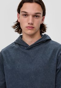 QS - Bluza z kapturem