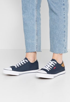 Sneakers - blue denim