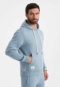 Ombre KANGAROO SET - Trainingspak - light blue