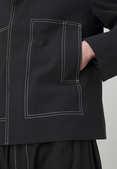 Sunnei UTILITY - Bleiserjakk - black