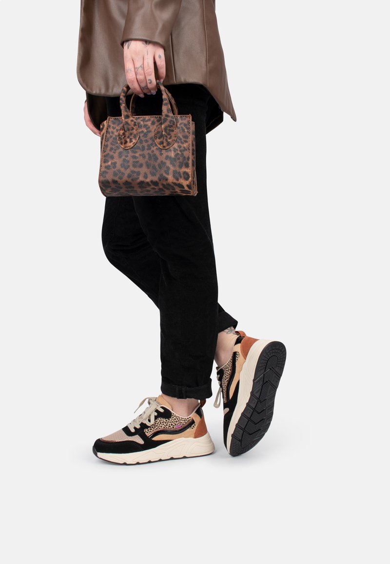 Posh by Poelman CHARLIE - Sneakers basse - taupe with combination
