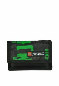 Μαύρο και πράσινο διπλωμένο πορτοφόλι LEGO Ninjago με υφασμάτινο λογότυπο στην μπροστινή πλευρά σε λευκό φόντο.
