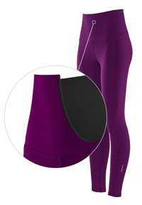 Lila högmidjade leggings med svart innerfoder. Tyget är slätt och har en åtsittande design med en logotyp på benet.