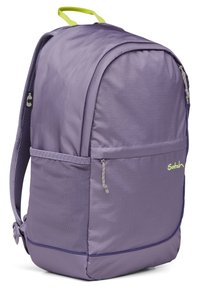 Satch DAY FLY 45 CM LAPTOPFACH - Zaino - purple