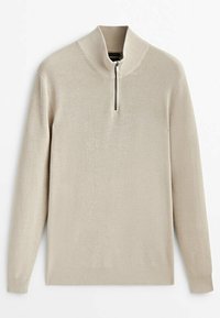 Beige gestrickter Pullover mit langen Ärmeln, einem Viertel-Reißverschluss-Kragen, gerippten Bündchen und einem taillierten Saum.