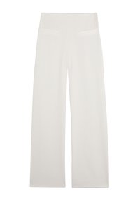 Pantalons à jambes larges en tissu blanc cassé avec une texture lisse, dotés de deux poches arrière et d'une taille haute.