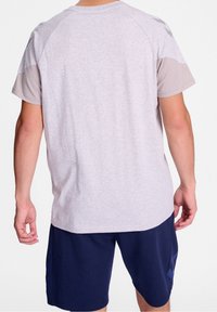 Hummel Jednoduché tričko - light grey