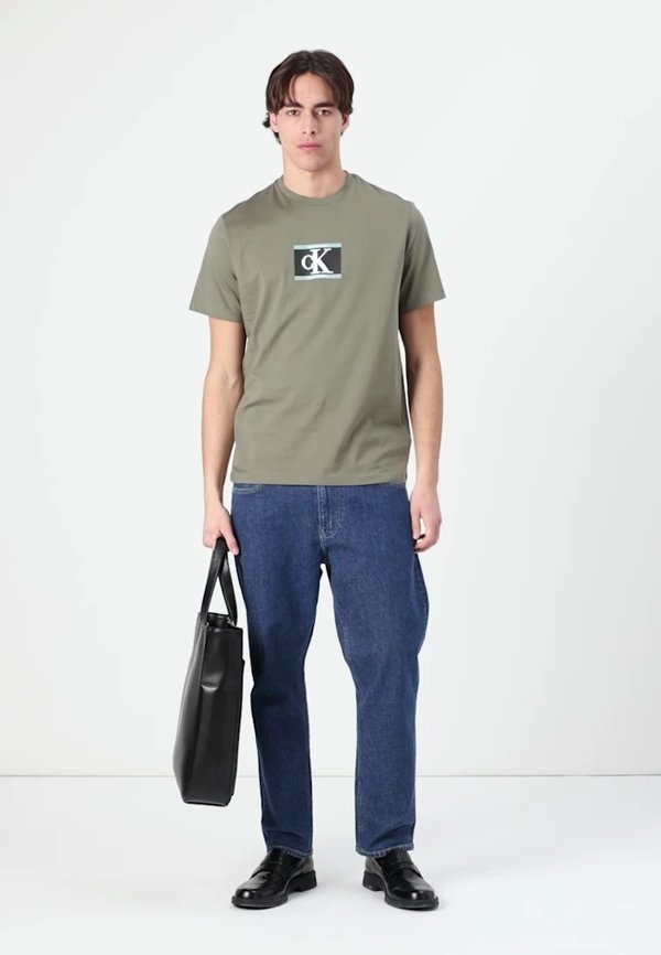 UNISEX - Print T-shirt - dusty olive2