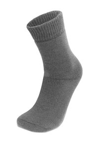 Graue Knöchelsocke mit geripptem Bündchen, hergestellt aus weichem Strickmaterial. Verfügt über eine glatte Textur und verstärkte Zehenpartie für Langlebigkeit.