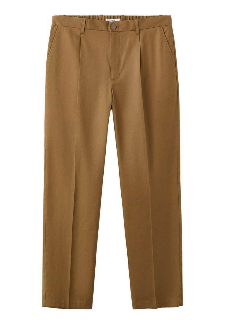 Pantaloni marroni a vita alta con una linea dritta, dotati di tasche laterali, chiusura con zip e una texture sottile.