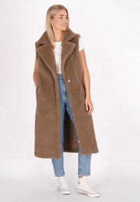 Schmuddelwedda Vesta - dunkelbraun