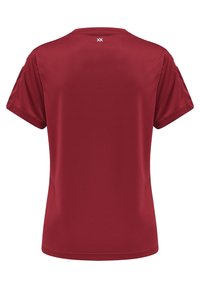 Rood sportshirt met korte mouwen en ronde hals, gemaakt van gladde stof. Heeft een klein logo op de rug nabij de hals.