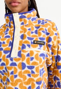 Columbia HELVETIA™ II PRINTED CROPPED HALF SNAP - Suéter de forro polar - sunstone retroscape