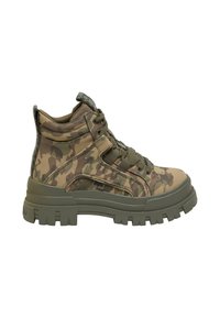 Hoher Stiefel mit grün-braunem Tarnmuster, dicker Profilsohle und Schnürung vorne für den robusten Außeneinsatz.
