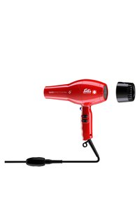 Asciugacapelli rosso con manico ergonomico, due impostazioni di velocità e ugello concentratore nero. Presenta un lungo cavo elettrico per un uso facilitato.