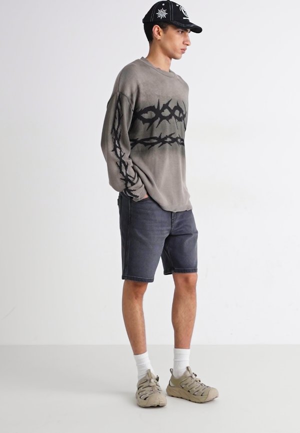 FRONTIER - Denim shorts - dusk2