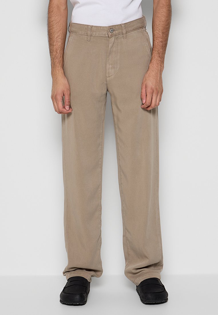 Calvin Klein Jeans Relaxed fit jeans beige Calvin Klein Jeans Relaxed fit jeans beige