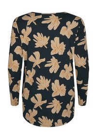 Blusa a maniche lunghe in tessuto scuro con grandi motivi floreali chiari. Presenta un orlo arrotondato e una consistenza morbida.