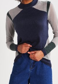 YAS Strickpullover - dark blue