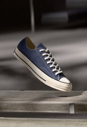 CHUCK 70 UNISEX - Treniņu apavi - cold stare/egret/black