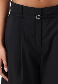BOSS TALEDA - Šortky - black
