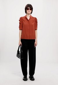 FRAME GILLIAN - Paitapusero - deep rust