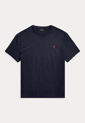 Tmavomodré tričko s krátkym rukávom a okrúhlym výstrihom s malým červeným logom Polo Ralph Lauren na ľavej strane hrudníka.