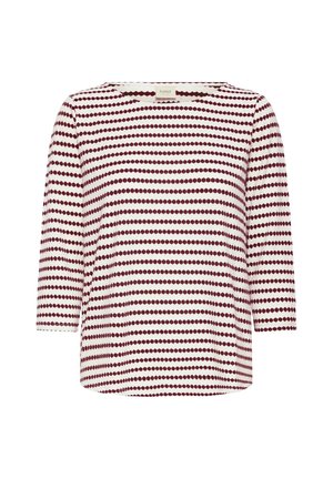 Weißes Langarmshirt mit dreiviertel Ärmeln, Rundhalsausschnitt und horizontalen Reihen kleiner weinroter ovaler Punkte.