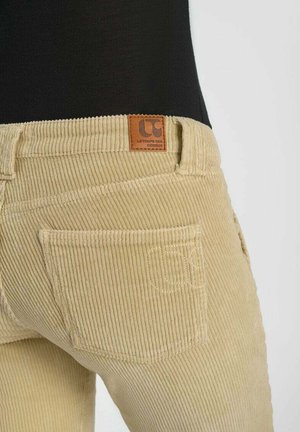 Le Temps Des Cerises, PANTALON FLARE FLAREVEL - Pantaloni - blanc