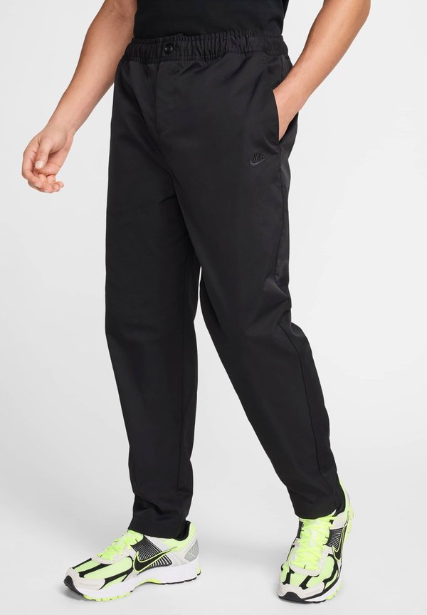 CLUB TAPER - Trousers