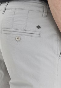 Solid SDKILLIAN REGULARFIT - Chinos tipa bikses - light grey