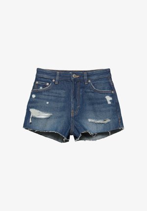 Pantaloni scurți din denim albastru cu tivuri destrămate și rupturi uzate pe buzunarele din față și pe picioare, având închidere cu nasture și fermoar.