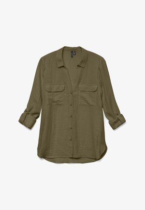 Oliven grøn langærmet skjorte med knaplukning foran, to brystlommer, en buet søm og opkrøllede ærmer. Fremstillet af letvægtsstof.