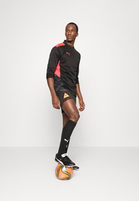 Puma INDIVIDUALCUP TRAINING  - Langarmshirt - puma black sunblaze