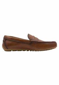 Mocasini maro din piele cu design slip-on, având detalii subtile de cusături, guler căptușit și talpă flexibilă din cauciuc.