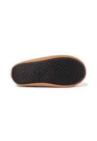 Suela de zapato de goma negra con un patrón de panal, con un borde marrón. El logo de la marca es visible en el centro.