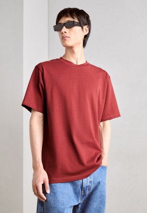 Lindbergh O-NECK TEE OVERSIZE S/S - Βασικό μπλουζάκι - dark red