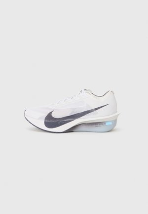 ZOOMX VAPORFLY NEXT% 4 - Zapatillas running asfalto - white/pure platinum-coloured/bright crimson/metallic silver-coloured