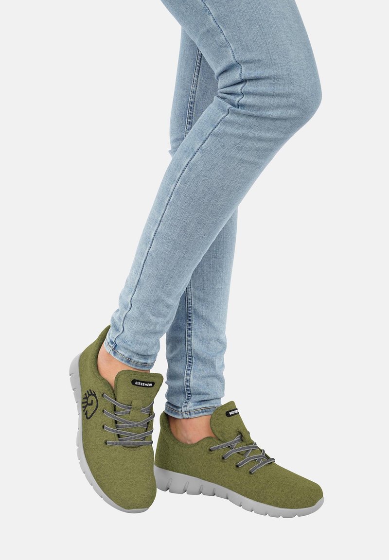 Giesswein MERINO RUNNERS - Sneaker low - khaki