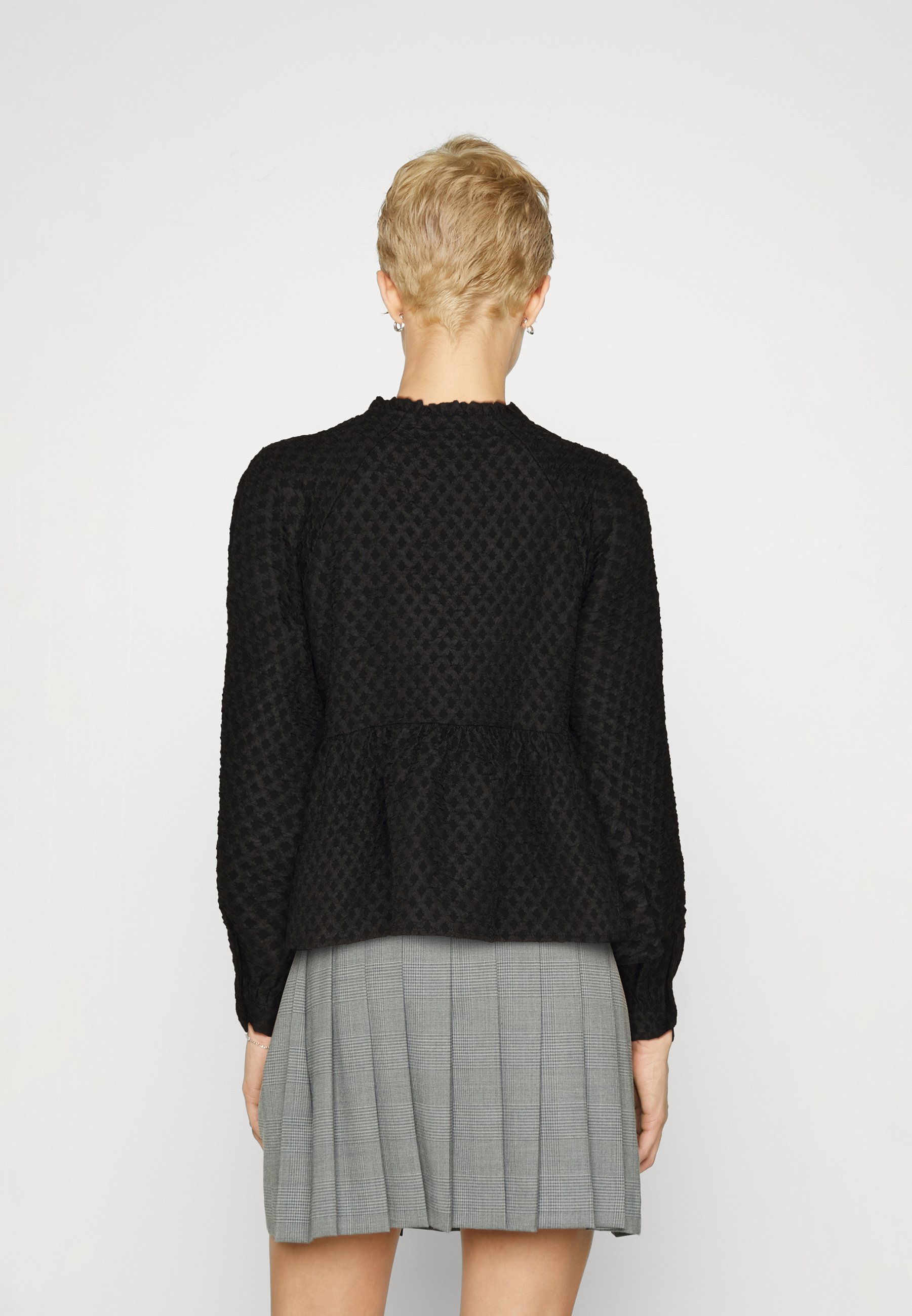 PIECES Pull En Tricot Femme - Composition Mixte Laine Et Alpaga Pour Un Style Danois Confortable