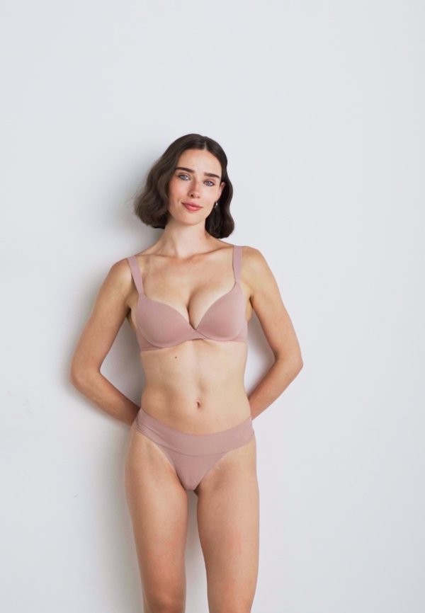 BODY MAKE UP ILLUSION - Thong - chocolate mousse3