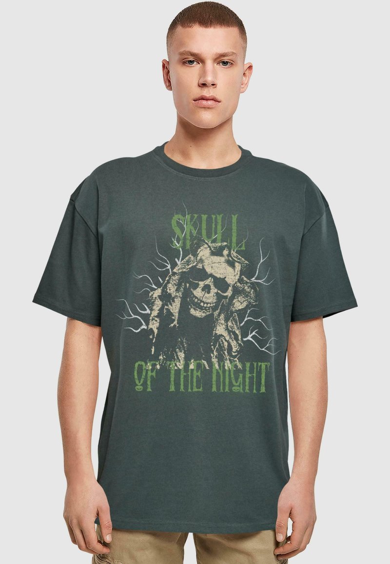 Merchcode HALLOWEEN - SKULL OF THE NIGHT V2 TEE - T-shirts print - bottlegreen