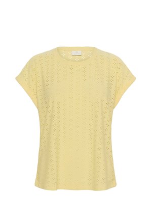 Gul kortermet top med en geometrisk øjenlidsdesign, rund halsudskæring og afslappet pasform. Lavet af letvægts, åndbart stof.