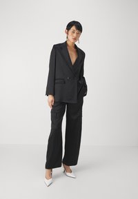 DRYKORN WARDLOW - Bleizers - black