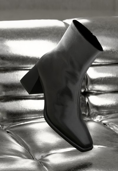 HEDDA - Bottines - black