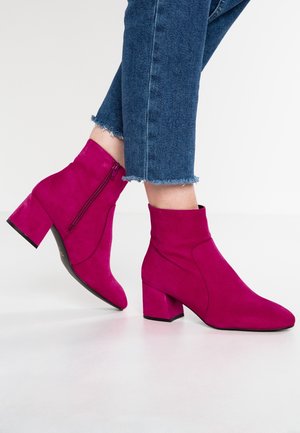 Kotníkové boty - pink